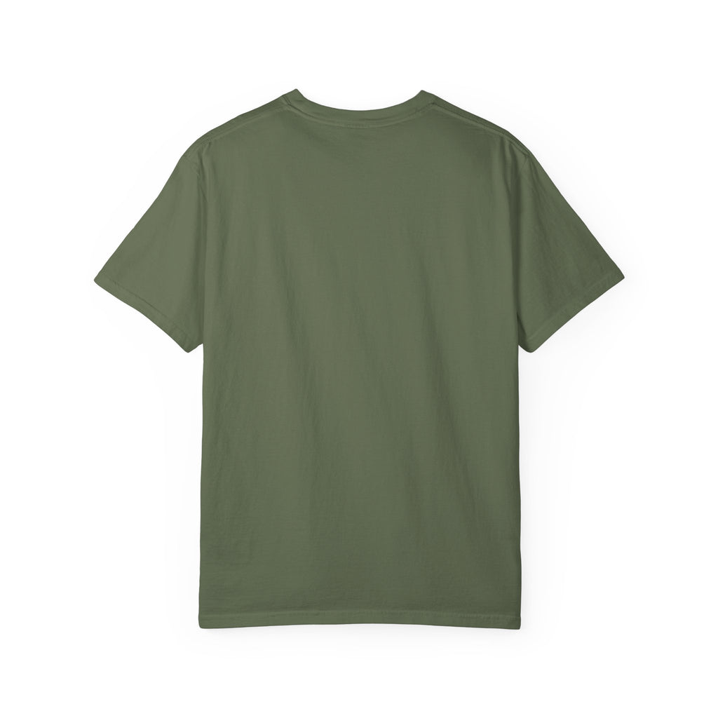 AI Weird Graphic T-Shirt — Crown Quirky Eye & "RETRO CROWNED MOUTH"
