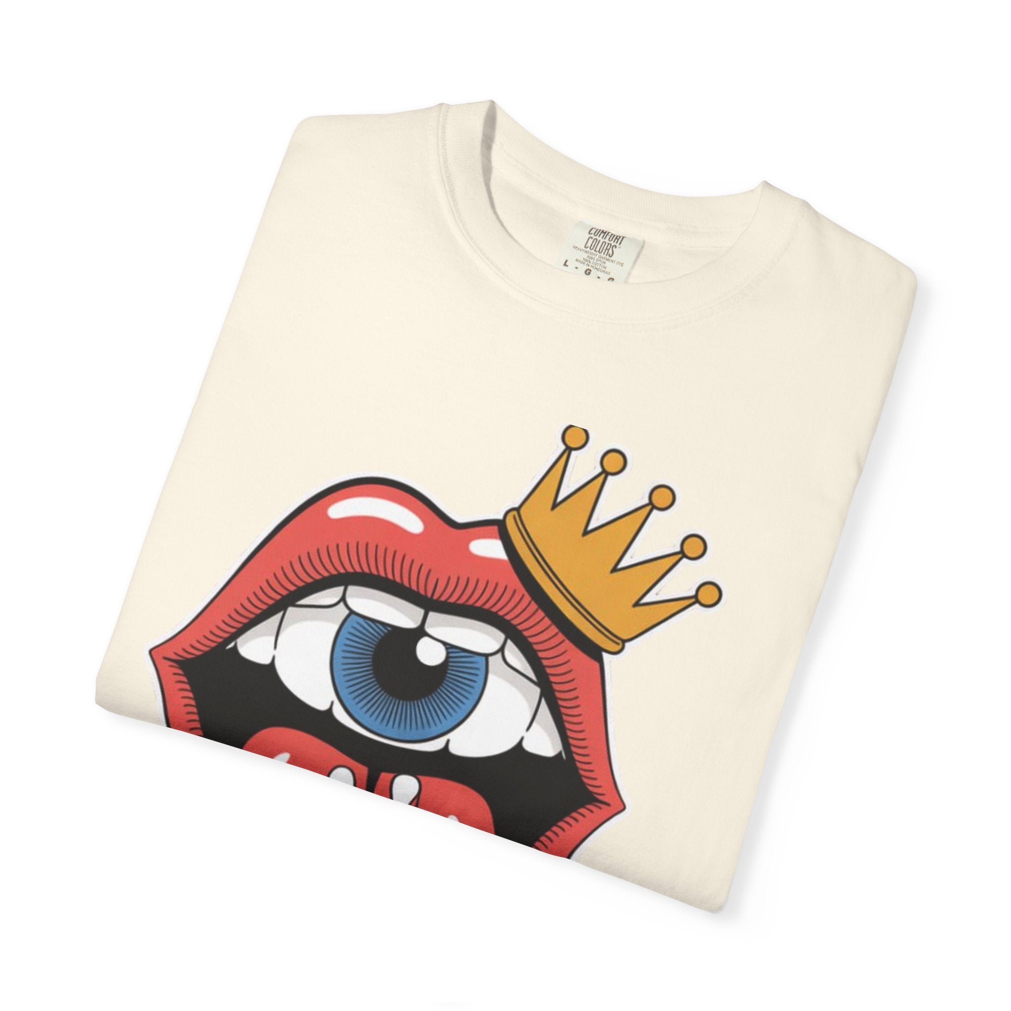 AI Weird Graphic T-Shirt — Crown Quirky Eye & "RETRO CROWNED MOUTH"