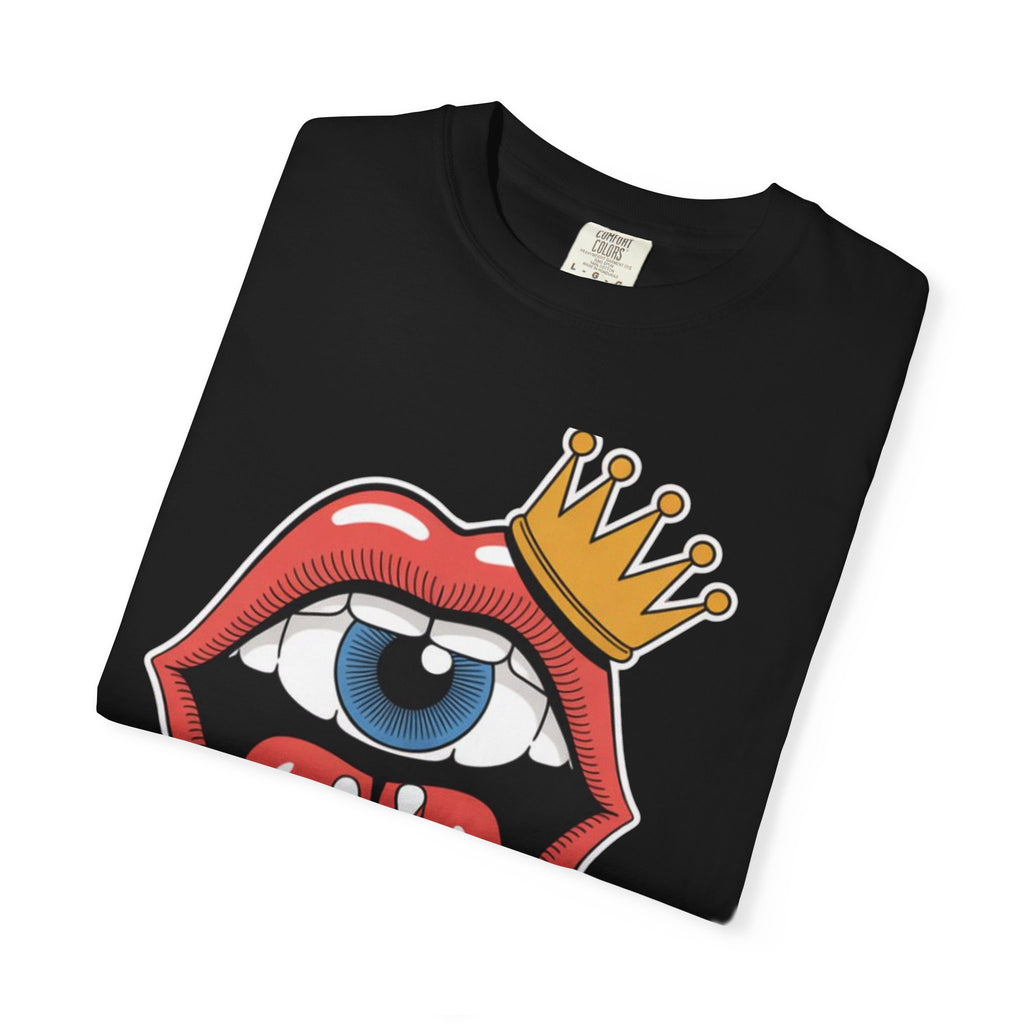 AI Weird Graphic T-Shirt — Crown Quirky Eye & "RETRO CROWNED MOUTH"