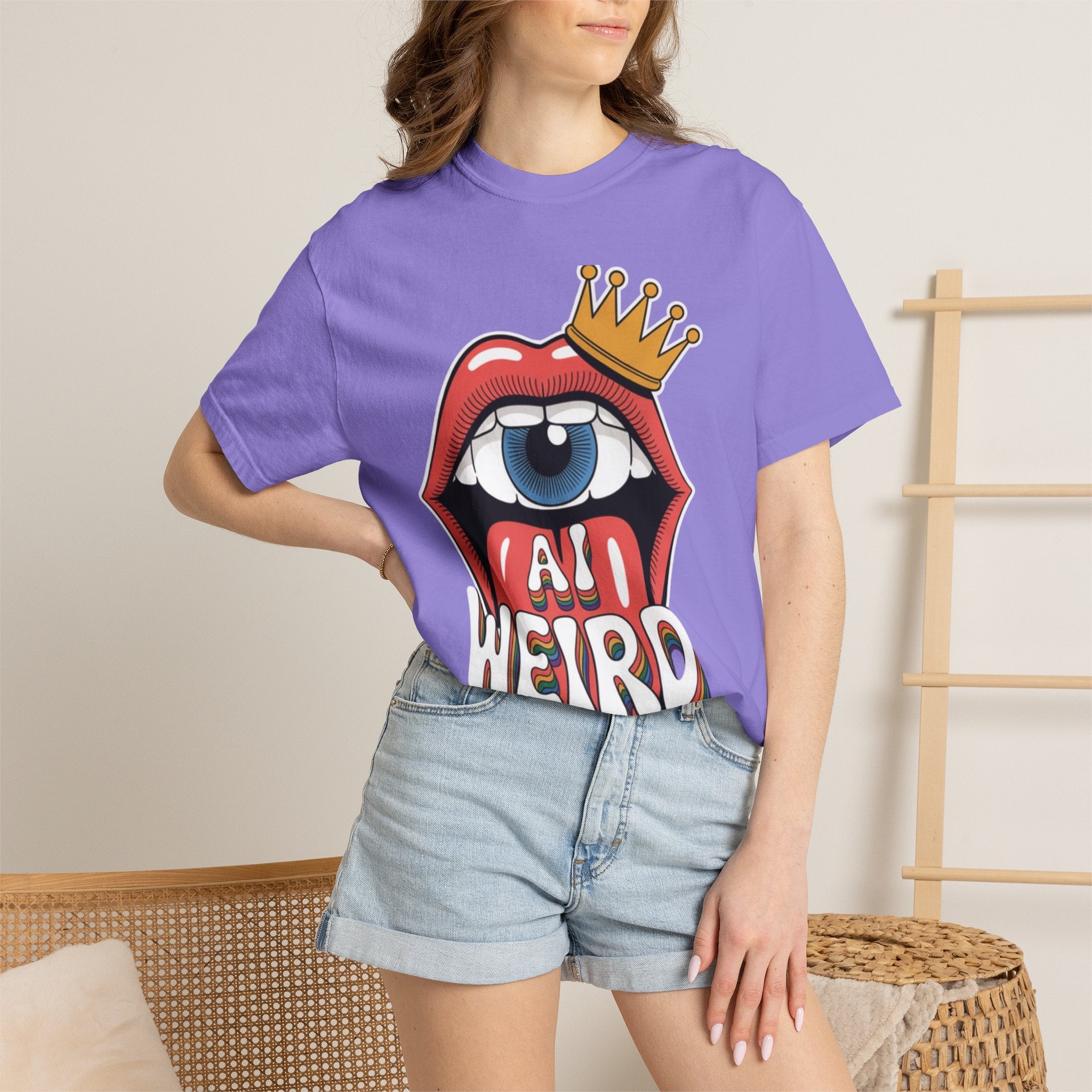 AI Weird Graphic T-Shirt — Crown Quirky Eye & "RETRO CROWNED MOUTH"